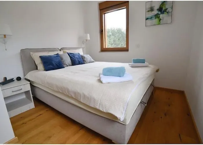 アパート Mirador